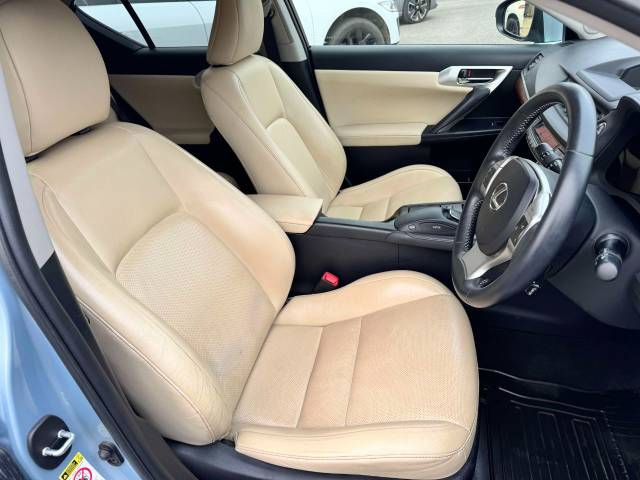 Lexus CT 200h 1.8 SE-L Premier 5dr CVT Auto Hatchback Petrol / Electric Hybrid Blue