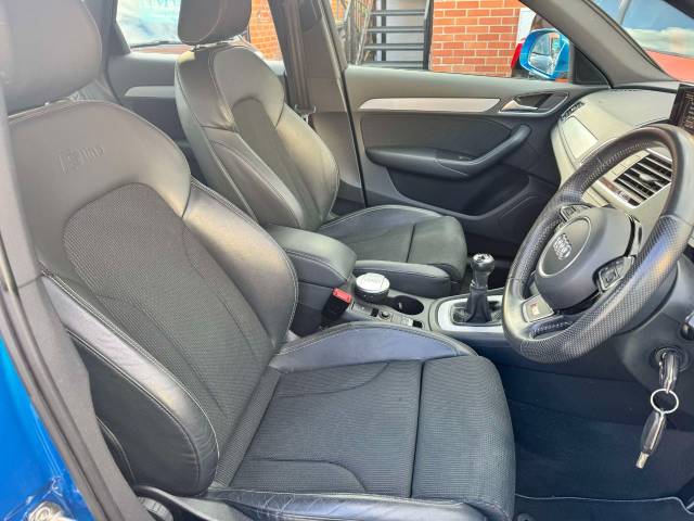 Audi Q3 2.0 TDI S Line Navigation 5dr Estate Diesel Blue
