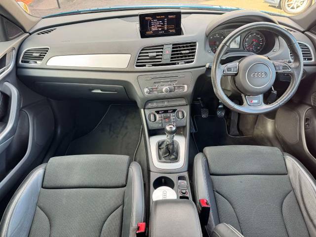 Audi Q3 2.0 TDI S Line Navigation 5dr Estate Diesel Blue