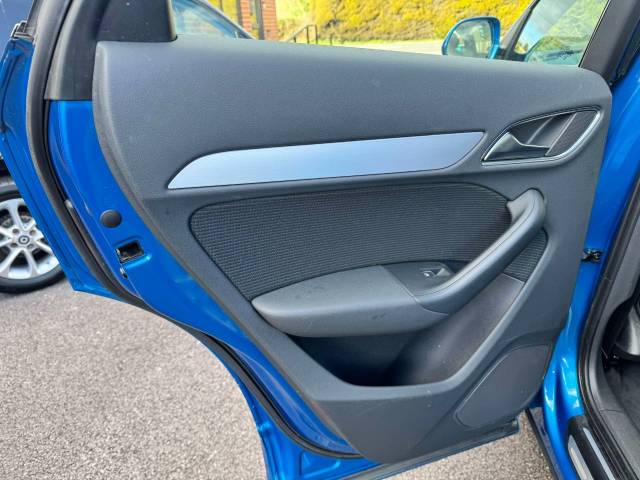 Audi Q3 2.0 TDI S Line Navigation 5dr Estate Diesel Blue