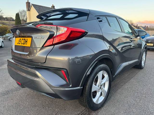 Toyota C-HR 1.8 Hybrid Icon 5dr CVT Hatchback Petrol / Electric Hybrid Grey