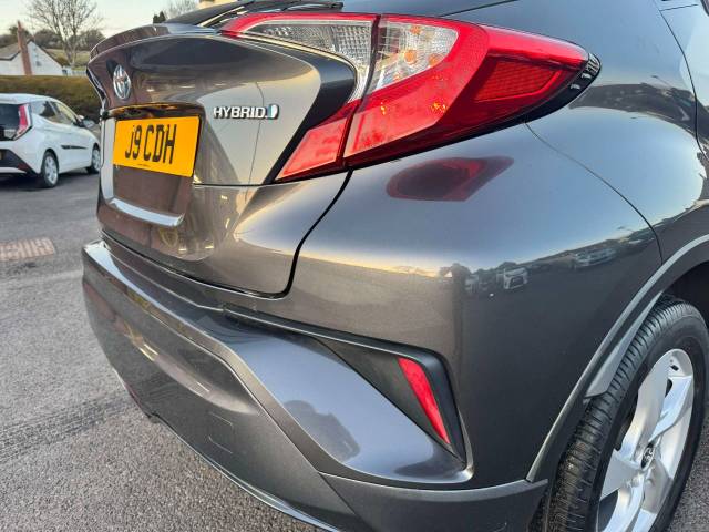 Toyota C-HR 1.8 Hybrid Icon 5dr CVT Hatchback Petrol / Electric Hybrid Grey