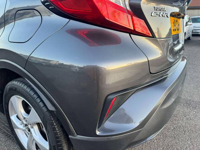 Toyota C-HR 1.8 Hybrid Icon 5dr CVT Hatchback Petrol / Electric Hybrid Grey