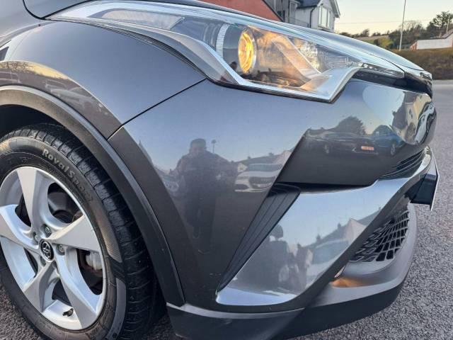 Toyota C-HR 1.8 Hybrid Icon 5dr CVT Hatchback Petrol / Electric Hybrid Grey