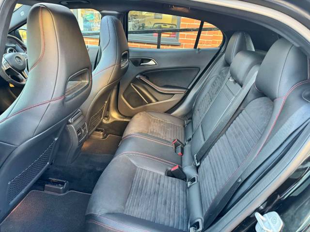Mercedes-Benz GLA 2.0 GLA 250 4Matic AMG Line 5dr Auto [Premium Plus] Estate Petrol Black