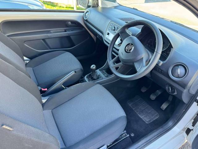 Skoda Citigo 1.0 MPI SE 3dr Hatchback Petrol White