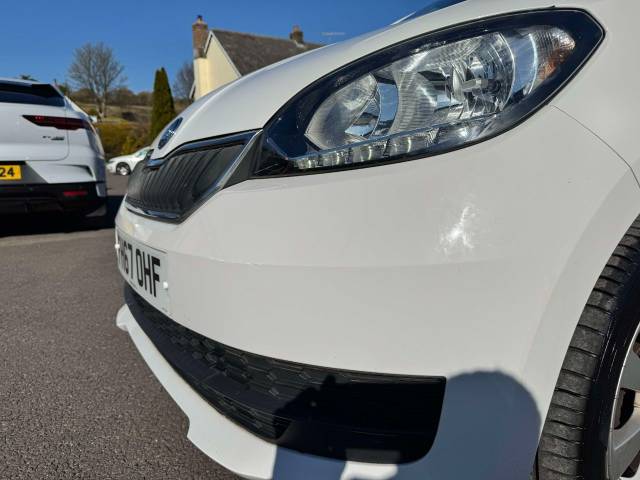 Skoda Citigo 1.0 MPI SE 3dr Hatchback Petrol White