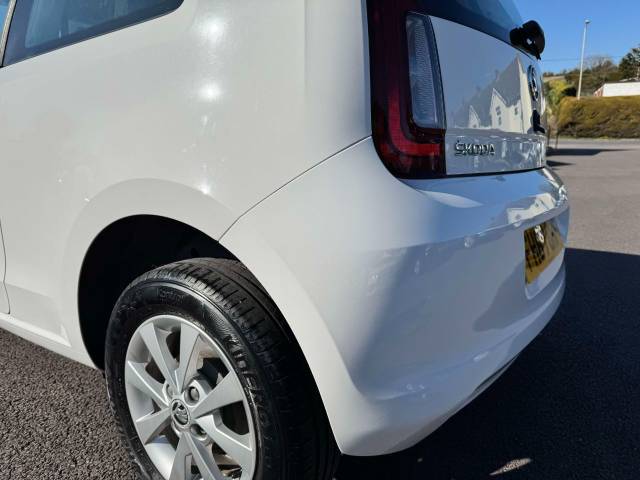 Skoda Citigo 1.0 MPI SE 3dr Hatchback Petrol White