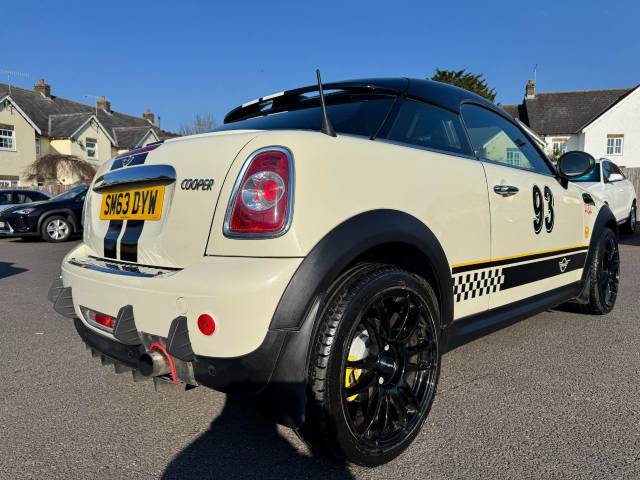 Mini Coupe 1.6 Cooper 3dr (CHILI PACK) Coupe Petrol White