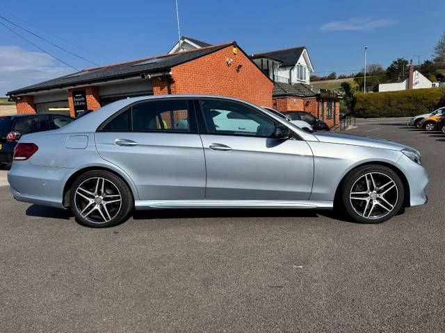 Mercedes-Benz E Class 2.1 E220 BlueTEC AMG Night Edition 4dr 7G-Tronic Saloon Diesel Silver
