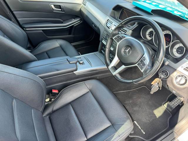 Mercedes-Benz E Class 2.1 E220 BlueTEC AMG Night Edition 4dr 7G-Tronic Saloon Diesel Silver