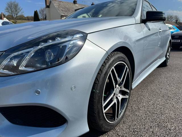 Mercedes-Benz E Class 2.1 E220 BlueTEC AMG Night Edition 4dr 7G-Tronic Saloon Diesel Silver