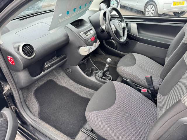 Toyota Aygo 1.0 VVT-i Fire 3dr Hatchback Petrol Black