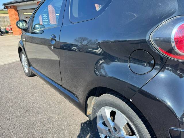 Toyota Aygo 1.0 VVT-i Fire 3dr Hatchback Petrol Black