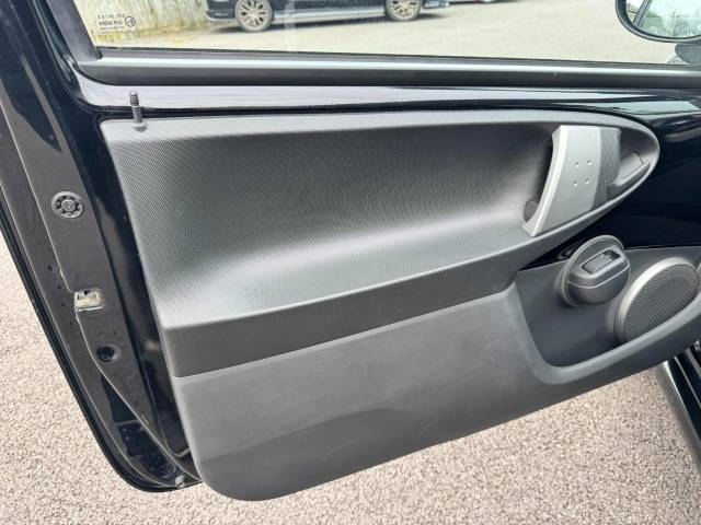 Toyota Aygo 1.0 VVT-i Fire 3dr Hatchback Petrol Black