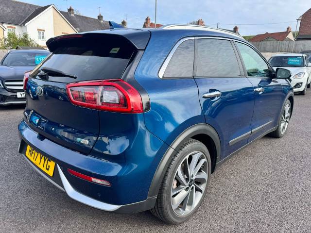 Kia Niro 1.6 GDi Hybrid First Edition 5dr DCT Estate Petrol / Electric Hybrid Blue