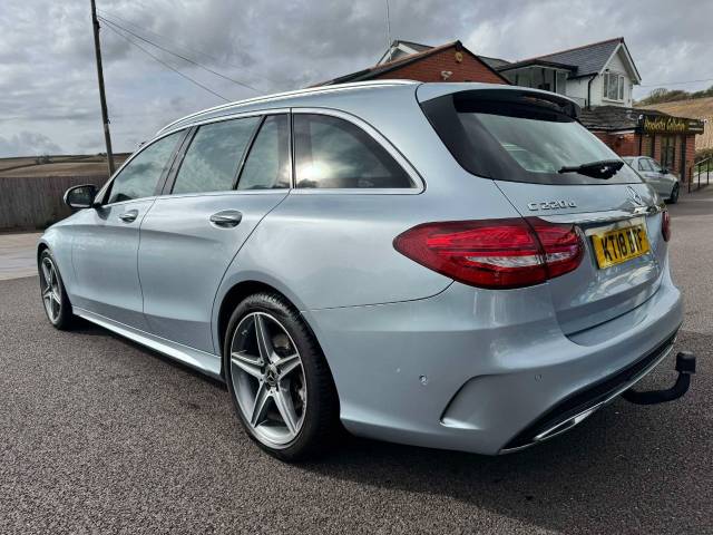 Mercedes-Benz C Class 2.1 C220d AMG Line 5dr 9G-Tronic Estate Diesel Silver