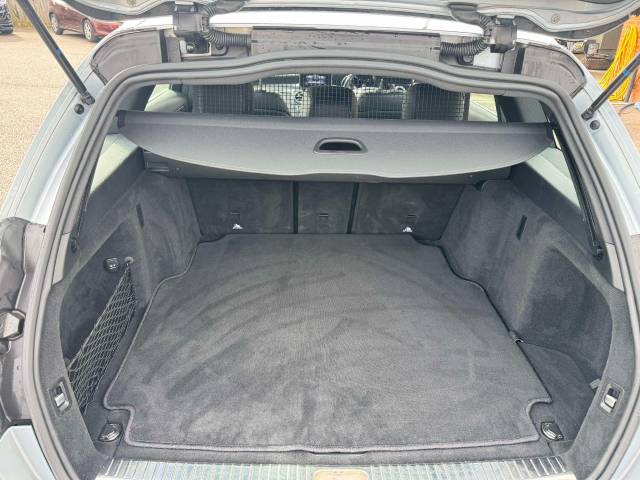 Mercedes-Benz C Class 2.1 C220d AMG Line 5dr 9G-Tronic Estate Diesel Silver