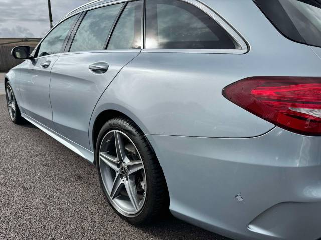 Mercedes-Benz C Class 2.1 C220d AMG Line 5dr 9G-Tronic Estate Diesel Silver
