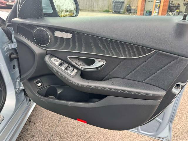 Mercedes-Benz C Class 2.1 C220d AMG Line 5dr 9G-Tronic Estate Diesel Silver