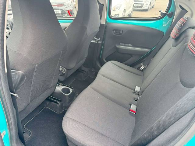 Citroen C1 1.2 PureTech Feel 5dr Hatchback Petrol Blue