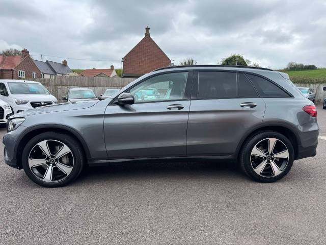 Mercedes-Benz GLC 2.0 GLC 250 4Matic Urban Edition 5dr 9G-Tronic Estate Petrol Grey