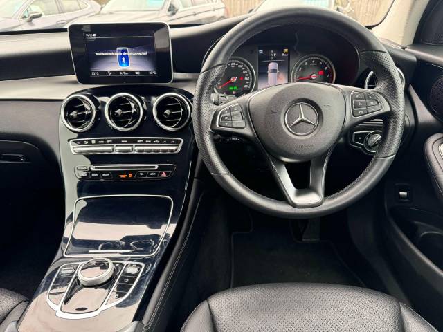 Mercedes-Benz GLC 2.0 GLC 250 4Matic Urban Edition 5dr 9G-Tronic Estate Petrol Grey