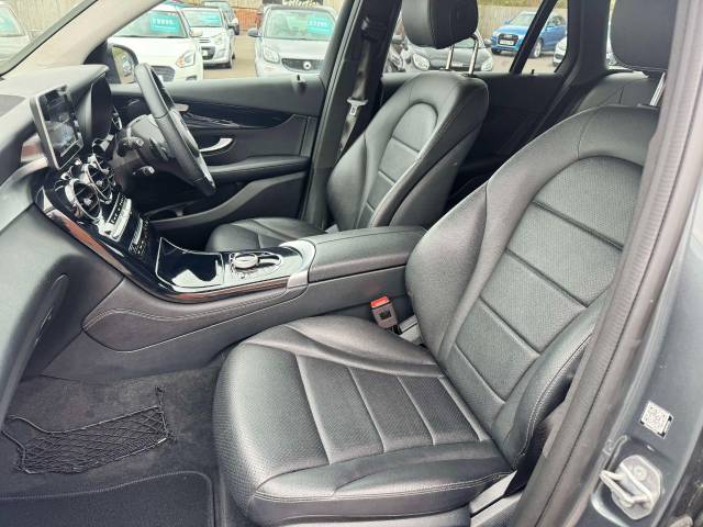Mercedes-Benz GLC 2.0 GLC 250 4Matic Urban Edition 5dr 9G-Tronic Estate Petrol Grey