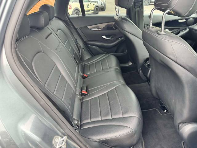 Mercedes-Benz GLC 2.0 GLC 250 4Matic Urban Edition 5dr 9G-Tronic Estate Petrol Grey
