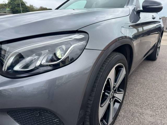 Mercedes-Benz GLC 2.0 GLC 250 4Matic Urban Edition 5dr 9G-Tronic Estate Petrol Grey