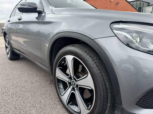Mercedes-Benz GLC 2.0 GLC 250 4Matic Urban Edition 5dr 9G-Tronic Estate Petrol Grey