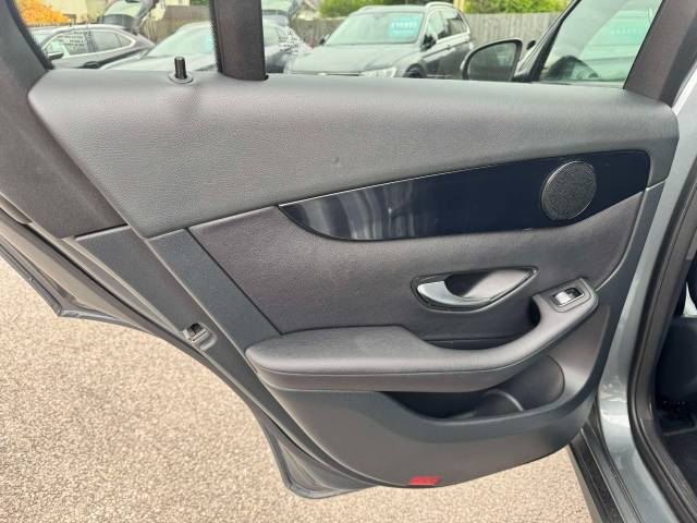 Mercedes-Benz GLC 2.0 GLC 250 4Matic Urban Edition 5dr 9G-Tronic Estate Petrol Grey
