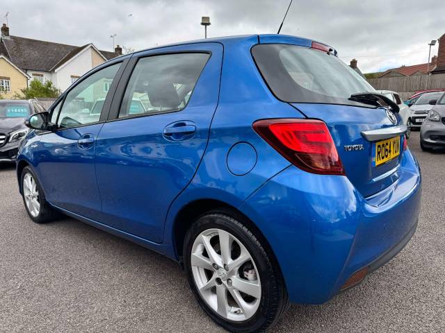 Toyota Yaris 1.5 Hybrid Excel 5dr CVT Hatchback Petrol / Electric Hybrid Blue