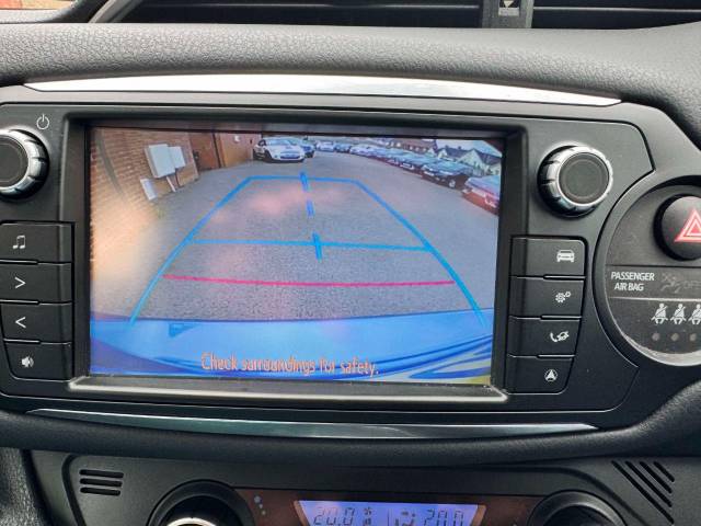 Toyota Yaris 1.5 Hybrid Excel 5dr CVT Hatchback Petrol / Electric Hybrid Blue