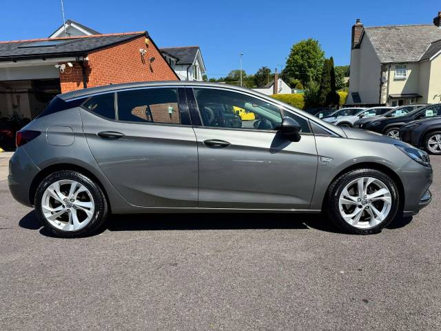 2018 Vauxhall Astra 1.6T 16V 200 SRi Nav 5dr