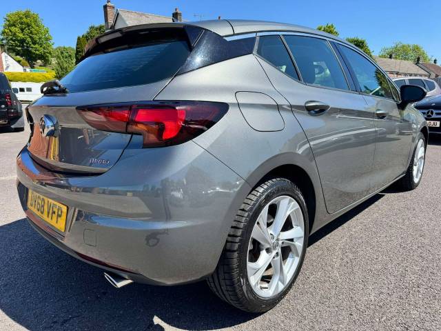 2018 Vauxhall Astra 1.6T 16V 200 SRi Nav 5dr