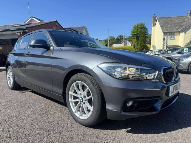 2018 BMW 1 Series 118i [1.5] SE 5dr [Nav/Servotronic] Step Auto