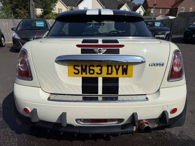 2013 Mini Coupe 1.6 Cooper 3dr (CHILI PACK)