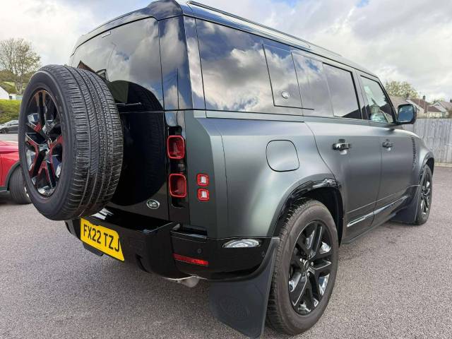 2022 Land Rover Defender 2.0 P400e XS Edition 110 5dr Auto