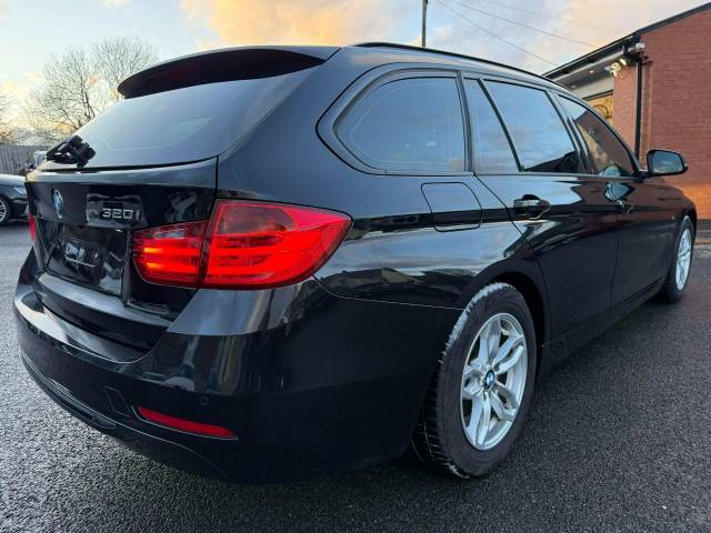 2014 BMW 3 Series 2.0 320i Sport Tourer